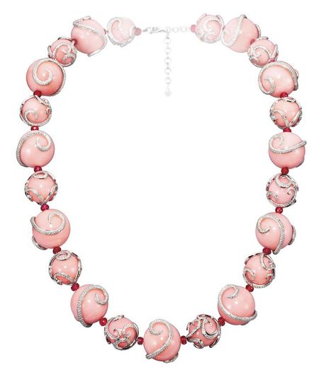 The contemporary jewellers who are transforming the opal into a covetable gem | The Jewellery Editor Chopard High Jewelry, High Jewelry Necklace, Pink Opal Jewelry, Chopard Jewelry, Coral Jewellery, Conch Pearl, Contemporary Fine Jewelry, Round Diamond Earrings, Pink Water