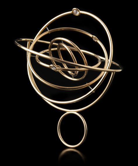 Kamilla Ruberg Kinetic Jewellery, Kinetic Jewelry, Gifts Photography, Contemporary Jewelry Design, Kinetic Art, Fidget Rings, Unusual Jewelry, Modern Artists, Contemporary Jewellery