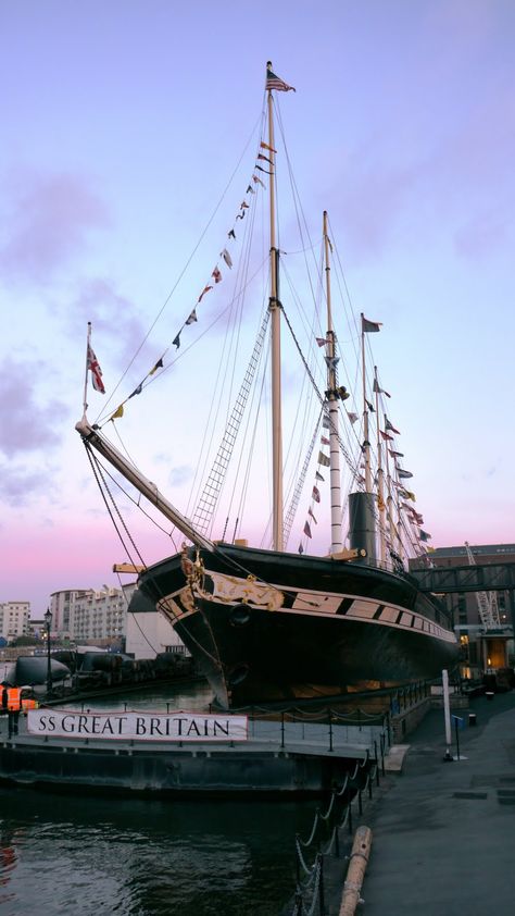 Bristol Uk Aesthetic, Bristol Fashion, Bristol Harbour, Isambard Kingdom Brunel, Victorian Botanical, Uk Places, Rule Britannia, Bristol England, Ocean Liner