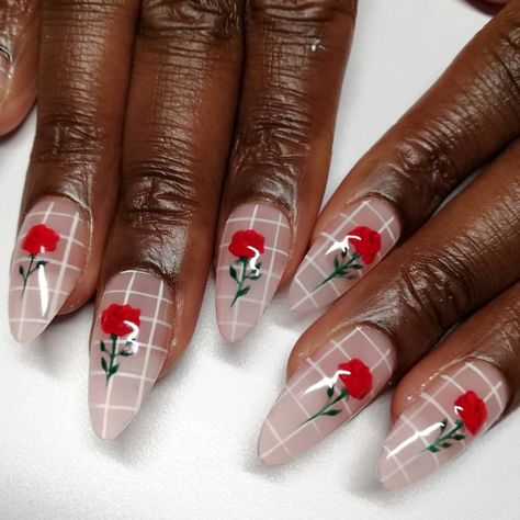 Rose Nails Design, Grid Nails, Rose Nail Design, Nails 2020 Trends, Summer Nails Colors Designs, Short Coffin, Makeup Board, Short Coffin Nails, Rose Nails