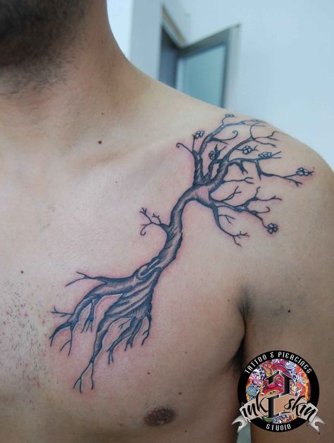 tree tattoo , chest and shoulder Tree Collar Bone Tattoo, Tree Chest Tattoo, Chest Tattoo Japanese, Tree Tattoo Chest, Tree Tatto, Heart And Soul Tattoo, Tree Roots Tattoo, Roots Tattoo, Tattoo Tree