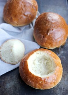 Homemade Bread Bowls - 1/30/16 review..this easy to make and I've never tried before?! came out perfect..and easy..5 out of 5...now to make some soup....oh, used instant yeast, followed rise times and made 4 rather than 5 Homemade Bread Bowls, Baker Bettie, Bread Bowl Recipe, Vegan Breads, Bread Bowl, Broccoli Soup, Bread Bowls, Baked Goodies, Bowl Recipe