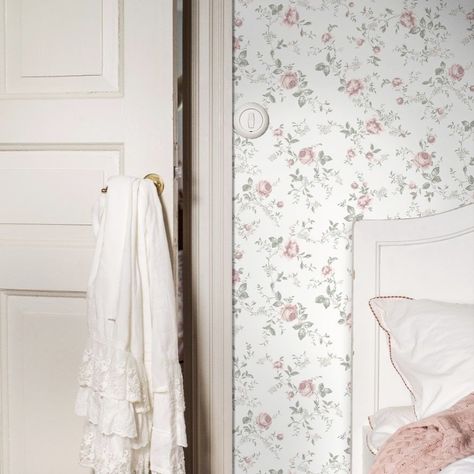 With its pretty print and pink-and-white colour palette, Rose Garden wallpaper by @borastapeter is an ideal choice for children's rooms. Dreamy and romantic, its beautiful blooms evoke the scent and warmth of a garden in summertime, to create a sweet and soothing space for teens and older children to feel at ease in. Find this in-store or online on The Colour Hub. #borastapeter #borastapeterwallpaper #wallpaper #wallpaperdesign #thecolourhub Floral Wallpaper Bedroom, Stig Lindberg, Flowery Wallpaper, Wallpaper Direct, Arne Jacobsen, Big Girl Rooms, Pink Bedroom, Wallpaper Bedroom, Rose Wallpaper