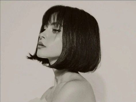 Bang Haircut Ideas, Aesthetic Haircut Ideas, Bang Haircut, Hime Haircut, Trendy Bangs, Bob Hairstyle Ideas, Hairstyle Ideas Easy, Black Hair Aesthetic, Trendy Hairstyle