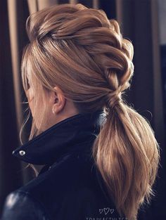 No fuss updo! No nee Hairstyles Videos, Winter Hairstyles, Great Hair, Hair Dos, Ponytail Hairstyles, Hair Videos, Hair Updos, Diy Hairstyles, Pretty Hairstyles