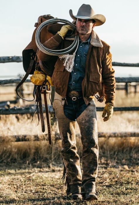 Western Men Outfits, Cowboy Chaps, Cowboy Men, Western Men, Hummingbirds Photography, Cowboy Pictures, Disco Fashion, Grunge Guys, Estilo Country