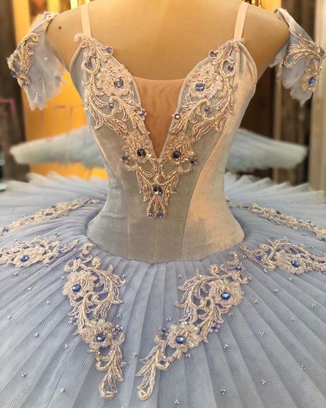 Happy happy #tututuesday 💙 Looking for a Tutu for YAGP or NUTCRACKER let us know we have beautiful costumes made with good quality of… Ballet Costumes Tutus, Classical Ballet Tutu, Future Costume, Dance Competition Dress, Ballerina Costume, Ballerina Outfit, Tutu Ballet, Blue Tutu, Girls Costumes