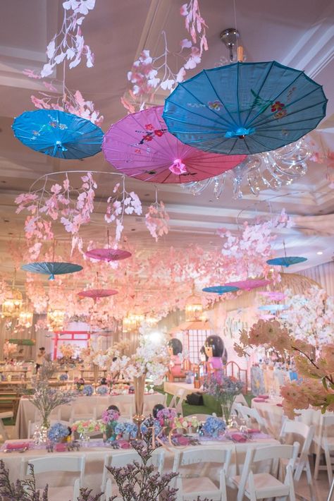 Japan Theme Wedding Decoration, Japanese Balloon Decor, Kawaii Wedding Theme, Anime Quinceanera Theme, Japanese Garden Party, Japan Themed Party, Japanese Wedding Decor, Japanese Theme Party, Korean Birthday Party