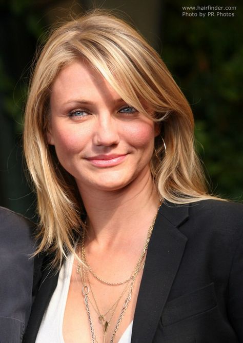 love her hair Cameron Diaz Hairstyles, Cameron Diaz Hair, Hair Styles 2014, Cameron Diaz, Hair Envy, Hair Care Tips, Bad Hair, Celebrity Hairstyles, Hair Today