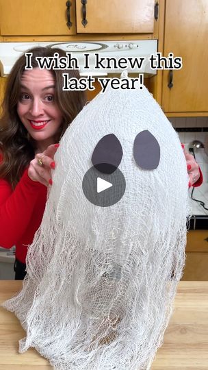 971K views · 8.8K reactions | Easy Floating Glowing Ghosts! 👻 | Easy Floating Glowing Ghosts! 👻

Spooky, glowing, fun with this easy homemade DIY decor! #ghost  #balloons #Halloween #halloweendecor #trickortreat | By Jeff & Lauren | Facebook Diy Halloween Balloons, Balloon Ghosts Diy, Floating Ghosts Diy, Balloon Ghost, Ghost Balloon Experiment, Diy Halloween Light Up Ghost, Halloween Ghost Wreaths, Glowing Ghosts Diy, Diy Ghost Hanging From Tree