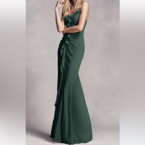 New With Tags! White By Vera Wang Forest Green Ruched Sleeveless Ruffle Maxi Bridesmaid Dress Gorgeous Deep, Saturated Forest Green That Is Perfect For Fall And Winter. Chiffon Ruffles Follow The Midline Of This Long, Glamorous Green Bridesmaid Dress With A Sheer Peekaboo Hem In Front. V Neckline. Wide Straps. Polyester. Back Zipper; Fully Lined. Curve Hugging And Flattering. Floor Length, Excellent For Tall Folks. Style Vw360275 Tag Size 14, Fits True To Size. Measurements Across Flat 17 Waist Green Bridesmaid Dress, Maxi Bridesmaid Dress, Formal Bridesmaids Dresses, White By Vera Wang, Vera Wang Dress, Maxi Bridesmaid Dresses, Green Bridesmaid, Bridesmaid Dress Colors, Green Bridesmaid Dresses