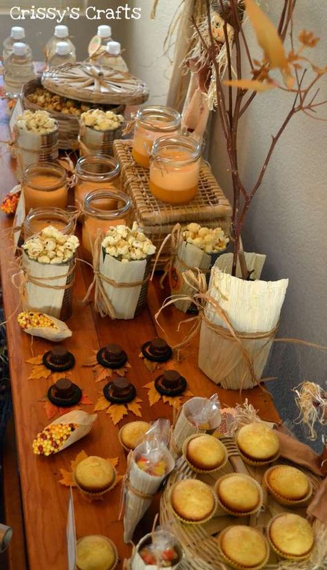 Thanksgiving party dessert table treats and popcorn!  See more party planning ideas at CatchMyParty.com! Thanksgiving Dessert Table Ideas, Thanksgiving Party Desserts, Dessert Table Treats, Kids Thanksgiving Party, Fall Party Ideas, Thanksgiving Dessert Table, Table Treats, Lila Party, Fall Feast