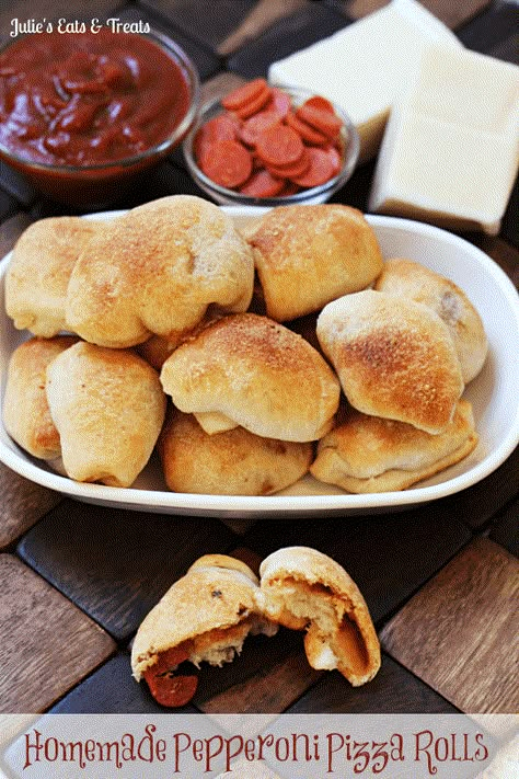 Homemade Pepperoni Pizza Rolls Homemade Pepperoni, Pepperoni Pizza Rolls, Homemade Pepperoni Pizza, Small Bites Appetizers, Pepperoni Rolls, New Year's Eve Appetizers, Easy Appetizers, Appetizer Bites, Party Appetizers