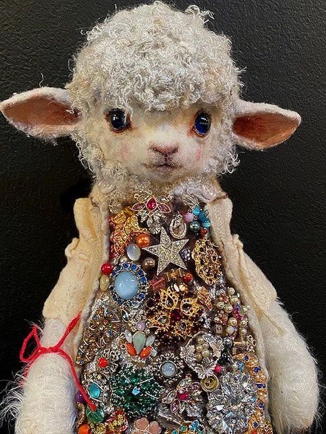 Dolls Cute, Cute Cottagecore, Spain Portugal, Fantasy Art Dolls, Visit Egypt, Creepy Dolls, Cute Stuffed Animals, Animal Dolls, Pics Art