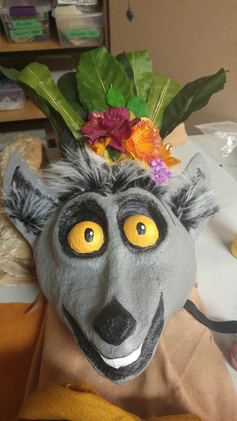 King Julien mask by Shari Bradt King Julian Costume, King Julien Costume, Madagascar Musical, Madagascar Cake, King Julian, King Julien, Musical Costumes, Broadway Costumes, Senior Photography Poses