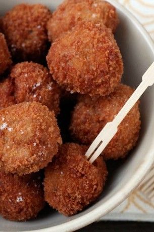 Pork Schnitzel Meatballs Recipe | The crunchy panko shell gives way to a juicy schnitzel interior—just like its cutlet counterpart.	  #footballrecipes #tailgating #footballparty #seriouseats #recipes Breaded Meatballs, Bar Bites, Ground Pork Recipes, Pork Schnitzel, Mince Recipes, Meatballs Recipe, Serious Eats, Fresh Thyme, Meatball Recipes