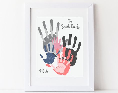 Family Hand Prints, Kids Art Galleries, Smith Family, Hand Prints, The Smith, Baby Footprints, Kids Artwork, Handprint Art, Family Crafts