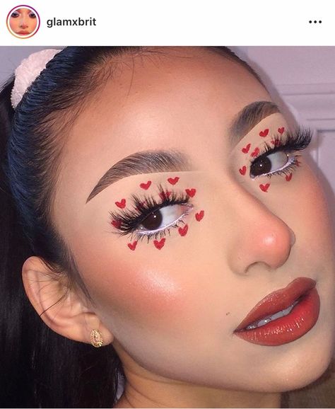 Cupid Makeup Looks Halloween, Red Heart Makeup, Cupid Makeup Halloween, Cupid Halloween Makeup, Heart Make Up, Cupid Makeup Looks, Heart Makeup, Cupid Makeup, Goth Aesthetic Makeup