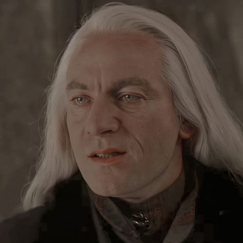 Malfoy Family, Jason Isaacs, Lucius Malfoy, Secret Relationship, Hogwarts Mystery, Harry Potter Characters, Harry Potter World, Harry Potter Fantastic Beasts, Sci Fi Fantasy