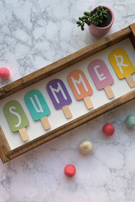 DIY SUMMER POPSICLE SIGN WITH YOUR CRICUT | EVERYDAY JENNY Summer Home Decor Ideas Diy, Spring Summer Crafts To Sell, Summer Diy Decorations, Summer Garland Diy, Summer Decorations For Home Diy Ideas, Summer Crafts For Adults To Sell, Summer Office Decorations, Summer Wooden Crafts, Summer Crafts For Adults Diy