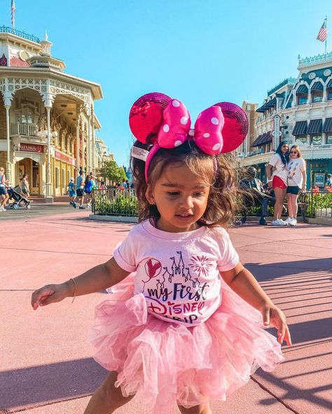 2nd Birthday At Disney World, Sisters Disney Outfits, 1st Birthday Disney Outfit, Disney Tutu Outfits, Disney Outfit Ideas For Kids, Toddler Disney Outfit Girl, Disney Outfits Toddler Girl, Disney World Birthday Outfit, Baby Girl Disney Outfits