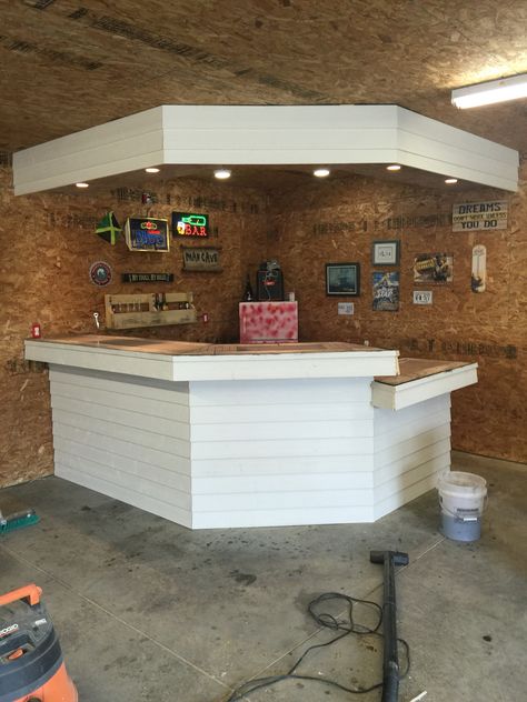 Shed bar Attic Bar Ideas Man Cave, Man Cave In Garage Ideas, Garage Makeover Bar, Garage Bar Ideas Man Caves Easy Diy, Backyard Sports Bar, Bar In Shed, Garage With Bar, Bar In Garage, She Shed Bar Ideas