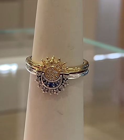 Moon Rings Aesthetic, Aesthetic Rings Vintage, Will Solace, Fascinating Facts, Girly Accessories, Jewelry Lookbook, Funky Jewelry, Fancy Jewelry, Fantasy Jewelry