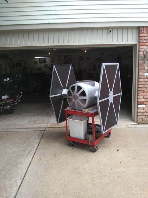 Wood Burning Heaters, Welded Furniture, Cool Fire Pits, Diy Home Bar, Tie Fighter, Home Bar, Gas Grill, Fire Pit, Grilling