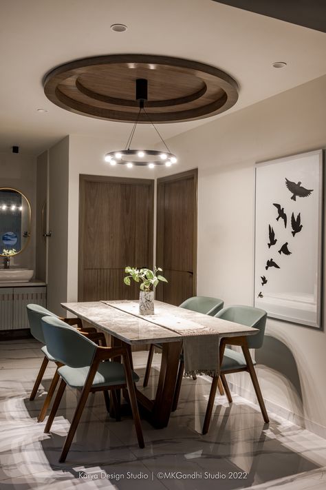 Contemporary Dining Room Design, Wooden Ceiling Design, Dining Area Design, Dining Table Design Modern, New Ceiling Design, Dining Interior, Interior Ceiling Design, Dining Room Ceiling, Ceiling Design Living Room