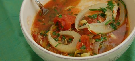 Recipe: Halibut Soup via @DIYActiveHQ Halibut Soup, Fennel Bulb, Good Fish, Can Diced Tomatoes, Bone Soup, Seafood Soup, Spring Vegetables, Crushed Red Pepper, Vegetable Soup