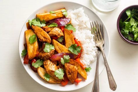 Pollo Saltado Recipe, Pollo Saltado, Saltado Peruvian, Peruvian Chicken, Frozen Steak, South American Recipes, Latin American Recipes, French Fried Potatoes, Around The World Food