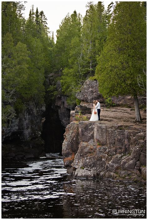 Duluth Wedding Venues, North Shore Mn Wedding, North Shore Minnesota Wedding, Lake Superior Wedding, Bride Aisle, Duluth Wedding, North Shore Mn, North Shore Minnesota, Realistic Wedding