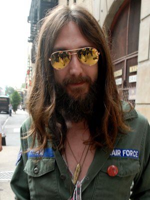 Chris Robinson Singer Style, Chris Robinson, Oasis Band, The Black Crowes, Sunglasses Outfit, Black Crow, Style Sunglasses, Best Albums, Music Icon