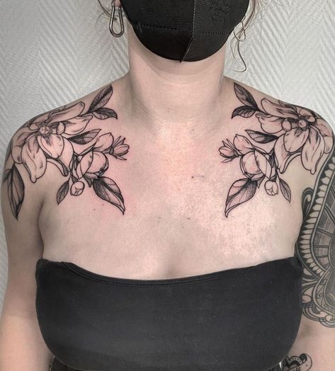 Peony Chest Tattoo, Floral Chest Tattoo Female, Flower Chest Tattoo, Front Tattoo, Collarbone Tattoos, Shoulder Cap Tattoo, Tattoo Sleeve Filler, Inner Bicep Tattoo, Engraving Tattoo