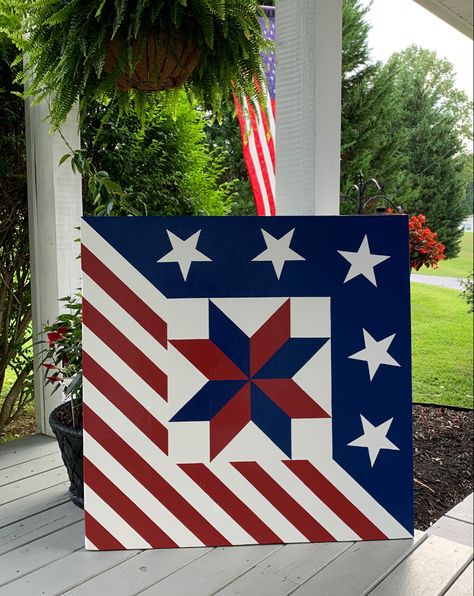 Patriotic Barn Quilts Red White Blue, Patriotic Barn Quilt Patterns, American Flag Barn Quilt, Patriotic Barn Quilts, Valor Quilts, Fence Painting, Diy Flag, Patriotic Cards, Girl Quilts Patterns