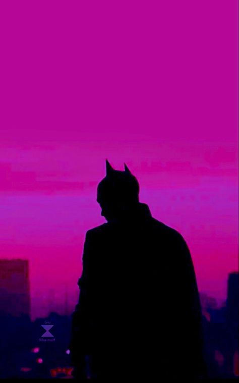 Purple Batman Wallpaper, Pink Batman Wallpaper, Dark Knight Aesthetic, Cat Woman Aesthetic, Batman Purple, Pink Batman, Knight Aesthetic, Bat And Cat, Batman Comic Wallpaper