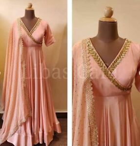 Long Anarkali Kurti Designs Latest, Different Anarkali Patterns, Banarasi Anarkali Suit Designs Latest, Anarkali New Designs, Banarasi Gown Designs Latest, Latest Anarkali Designs Party Wear Dresses, Anarkali Designs Latest Party Wear, Angarkha Anarkali Indian Fashion, Anarkali Latest Design