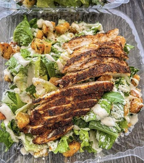 #follow #foodie #food #dinner #lunch #salad #healthy #blogging #blogger #blog Seafood Grill, Cajun Seafood, Easy Healthy Meal Prep, Food Babe, Healthy Food Motivation, Food Goals, Foodie Food, Caesar Salad, Food Obsession