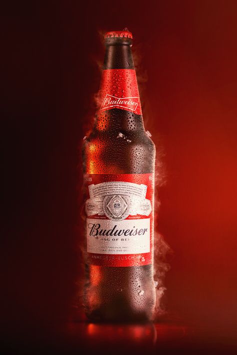 BUDWEISER on Behance Bud Beer, Beer Bottle Art, Beer Promotion, Beer Commercials, Tiger Beer, Beer Table, Social Media Specialist, Red Beer, Beer Pictures