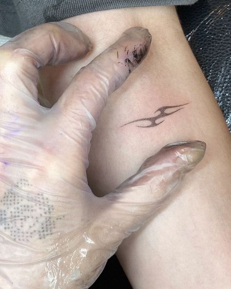 #handpoke #stickandpoke #handpoketattoo  #dotwork #sticknpoke  #tattooart Small Handpoke Tattoos, Tattoo Stick And Poke, Hand Poke Tattoo, Handpoke Tattoo Ideas, Cool Stick And Poke Tattoos, Dotwork Tattoo, Small Stick And Poke Tattoo, Stick And Poke Tattoo, Punk Tattoos