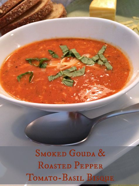 Gouda Soup, Soups Crockpot, Tomato Basil Bisque, Nem Mad, Tomato Bisque Soup, Bisque Soup Recipes, Bisque Soup, Roasted Red Pepper Soup, Red Pepper Soup