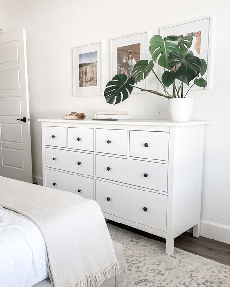 White Dresser And Nightstand Bedroom, White Long Dresser Bedroom, Wide White Dresser, White Bedroom Dresser Decor, Master Bedrooms Decor Dressers, Bedroom Inspirations Tv, Bedroom With White Dresser, Ikea Dresser Bedroom, Ikea White Dresser