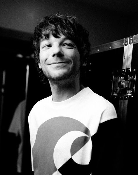 So Proud Of You, So Proud, Proud Of You, Louis Tomlinson, Smiley, Black And White, White, Black