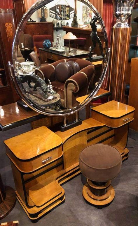 Dressing Table Antique, Deco Dressing, French Art Deco Furniture, Wood Desks, Art Deco Dressing Table, Vanity With Mirror, Large Round Mirror, Art Deco Floor Lamp, Modernist Art