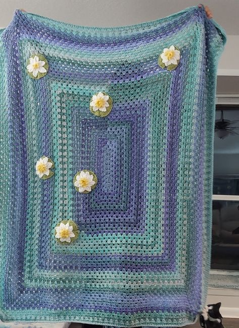 Monet Crochet Blanket, Lily Pad Blanket, Crochet Lily Pad, Crochet Lily, Monet Paintings, Crochet Inspo, Crochet Tapestry, Lily Pads, Crochet Ideas