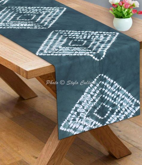 Canvas Table Runner, Canvas Table, Green Square, Green Tie, Table Cover, Table Covers, Shibori, Table Runner, Table Runners