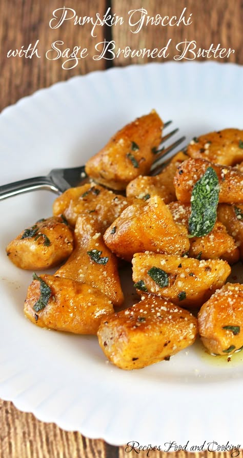 Pumpkin Gnocchi with Sage Browned Butter - Recipes Food and Cooking Pumpkin Gnocchi Recipes, Boyfriend Food, Pumpkin Gnocchi, Healthy Gourmet, Cooking Pumpkin, Sage Butter, Everything Pumpkin, Gnocchi Recipes, Browned Butter