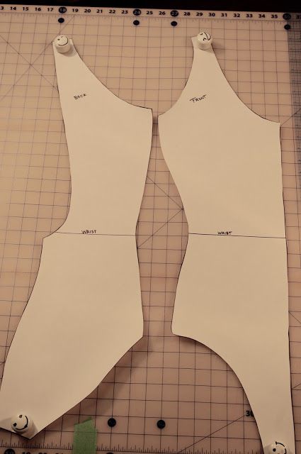 [BAW15]: Bra Theory: Bra Cups in a Body Suit – Emerald Erin Diy Bathing Suit, Bodysuit Pattern, Time Of The Month, Sewing Machine Projects, Diy Clothes Videos, Sewing Lingerie, Swimsuit Pattern, Diy Clothes Design, Suit Pattern