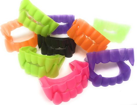 144 Bulk Vampire Teeth Halloween Fangs Assortment (Black, Purple, Green, Hot Pink, Orange, and Glow-in-the-Dark) Vampire Teeth Halloween, Halloween Fangs, Halloween Party Events, Monster Activities, Vampire Party, Pretend Play Costumes, Vampire Costumes, Scream Halloween, Vampire Fangs