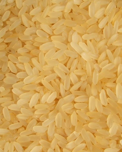 Parboiled rice - Wikipedia Boiled Rice Recipes, Family Reunion Food, Boiled Rice, African Shop, Parboiled Rice, Whole Grain Rice, How To Boil Rice, Perfect Rice, Instant Rice